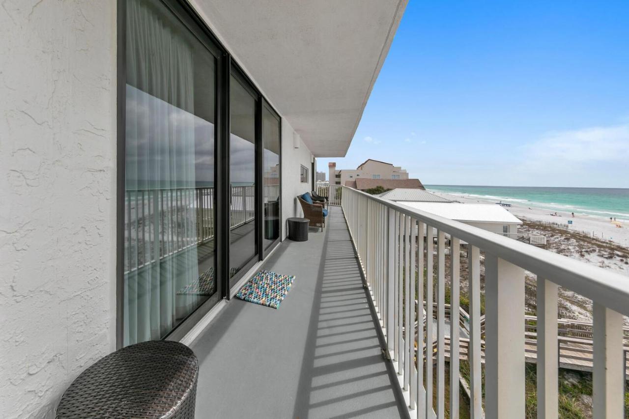 Mainsail 131 - Beachfront 2Br With Free Seasonal Beach Service Destin Exterior foto